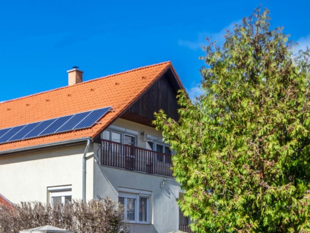 Százhalombattán önálló családi ház eladó 