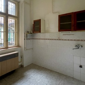 Budapest VII. kerületi felújítandó polgári lakás eladó #5