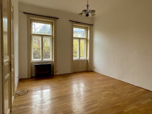 Budapest VII. kerületi felújítandó polgári lakás eladó #8